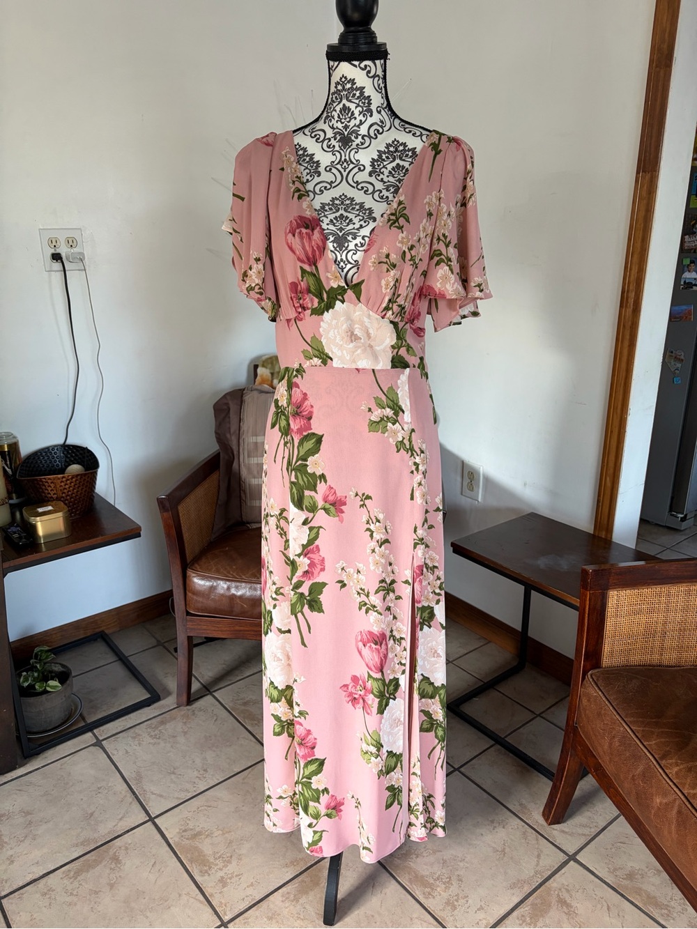 Reformation Pink Floral V‑Neck Maxi Dress - Picture 5 of 8